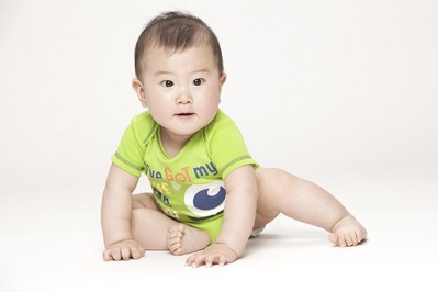 迪士尼寶寶哈衣用心設計，品質一流