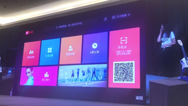 “小度在家”唱響百度AI開發者大會，唱吧技能及多種教育資源上線